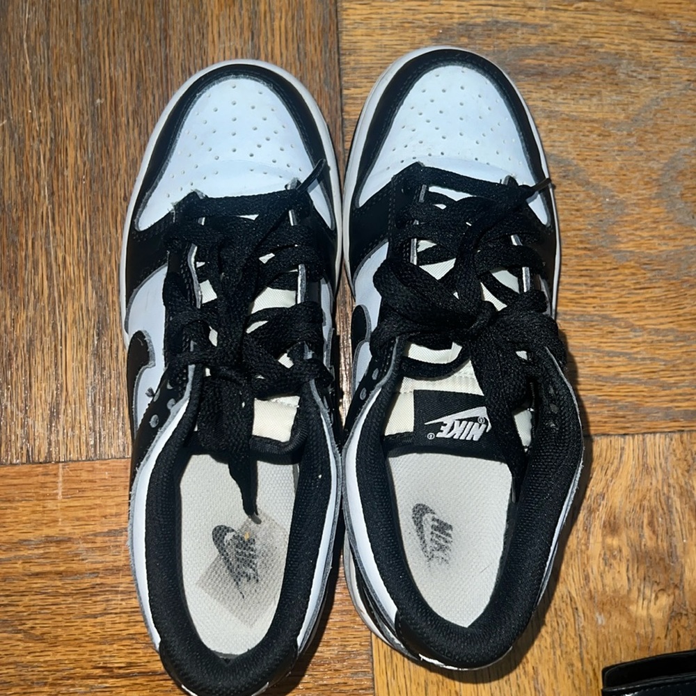 Nike Panda Dunks